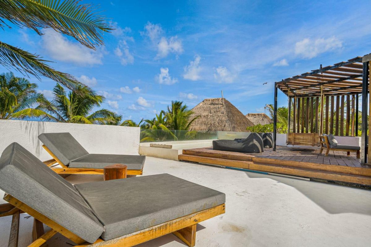 Foto 7 de Luxury Beachfront Residence  Tulum