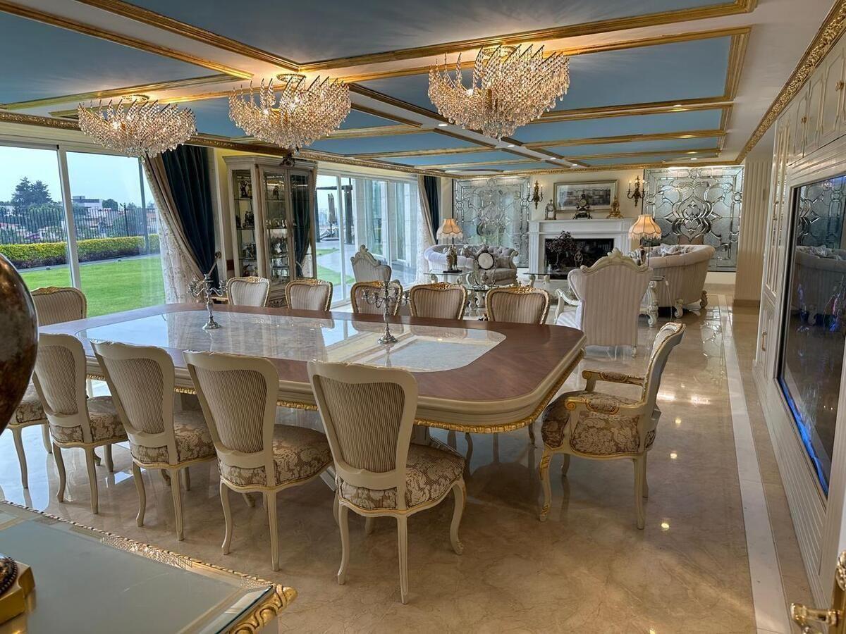 Foto 12 de Luxury Mansion in Bosques de las Lomas