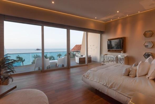 Foto 19 de Luxury Beachfront Home with Cinema & Pool – Cancún Hotel Zone